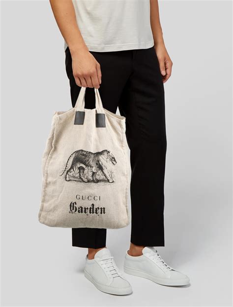 gucci linen tote|farfetch Gucci tote bags.